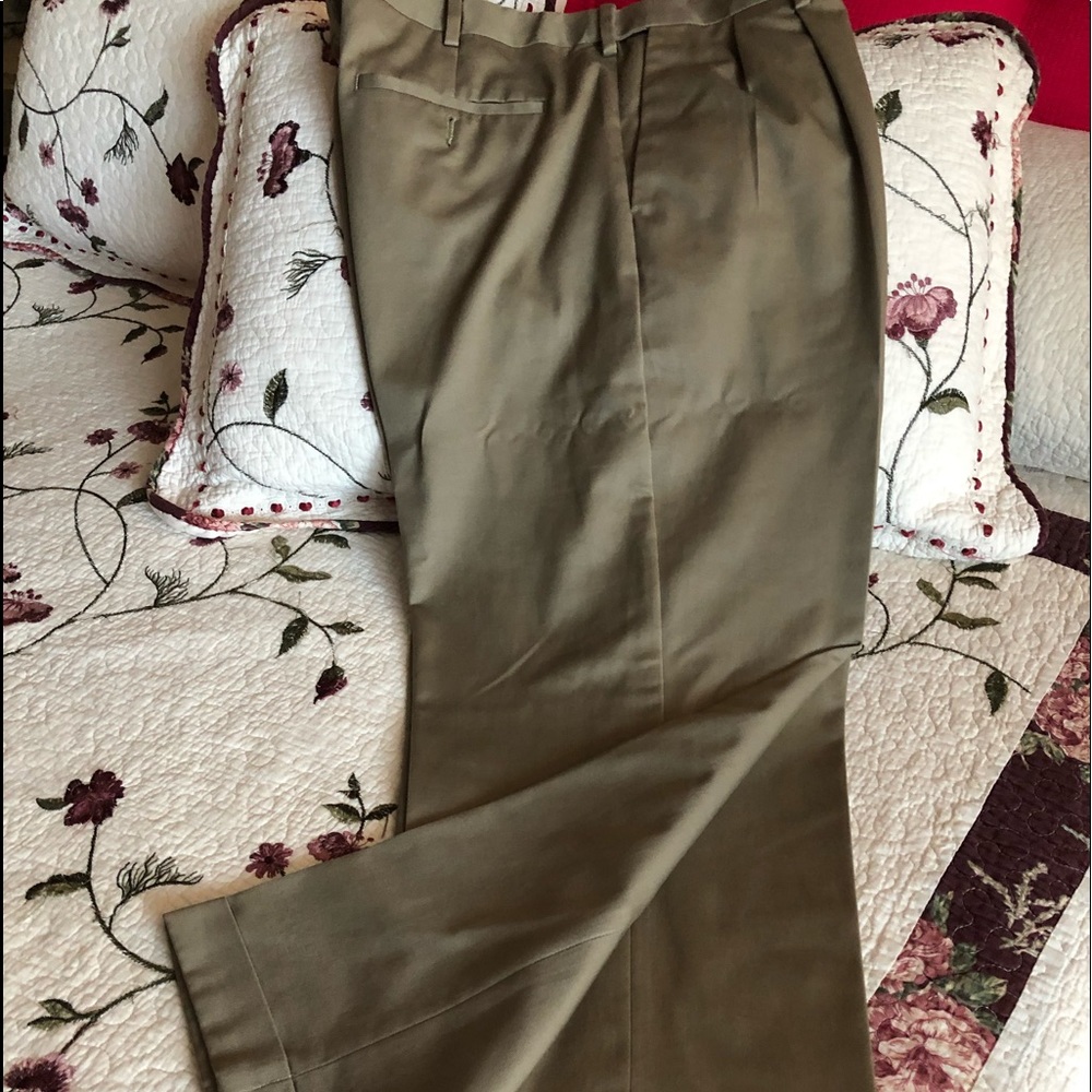 Croft & Barrow men’s dress pants
